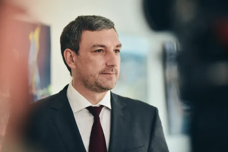 Василий Орлов предложил субсидировать авиарейс между Благовещенском и Хабаровском