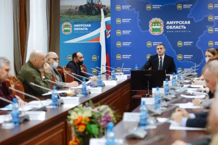 Василий Орлов встретился с руководителями областных ветеранских организаций