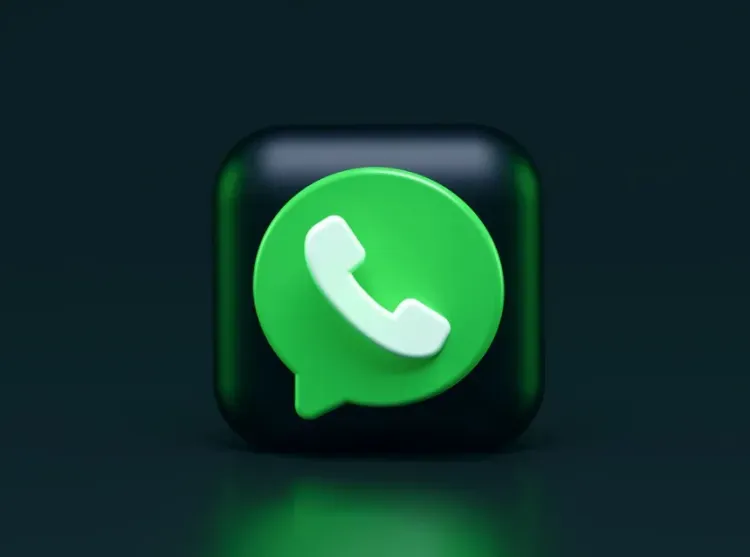 WhatsApp через месяц начнет "отключать" пользователей