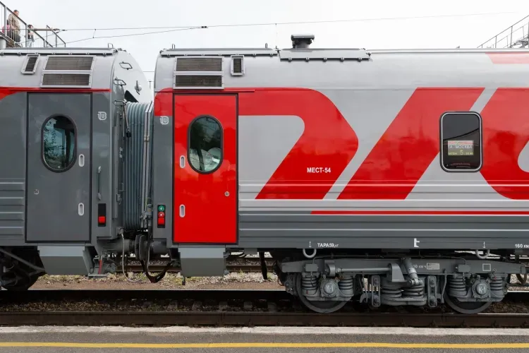 Пассажиры ЗабЖД смогут в апреле путешествовать в купейных вагонах со скидкой 50% 