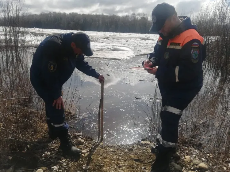В Зейском районе после подъема воды в реке ввели режим повышенной готовности