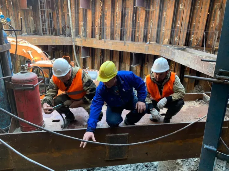 Строительство Зейского моста из-за найденной иконы не приостановят