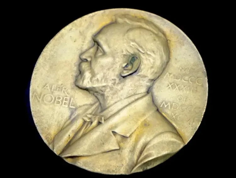 Президент Путин вошел в список кандидатов на Нобелевскую премию мира