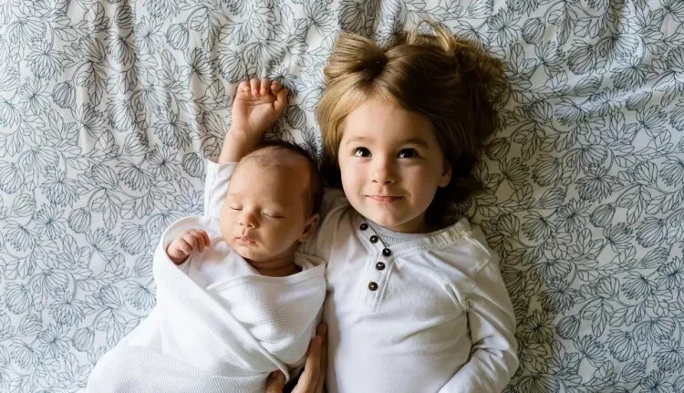 Закон о поддержке семей с детьми и беременных женщин подписал президент