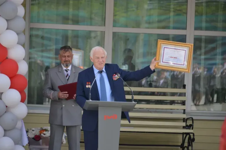 Детскую железную дорогу в Свободном назвали именем первого министра путей сообщения РФ