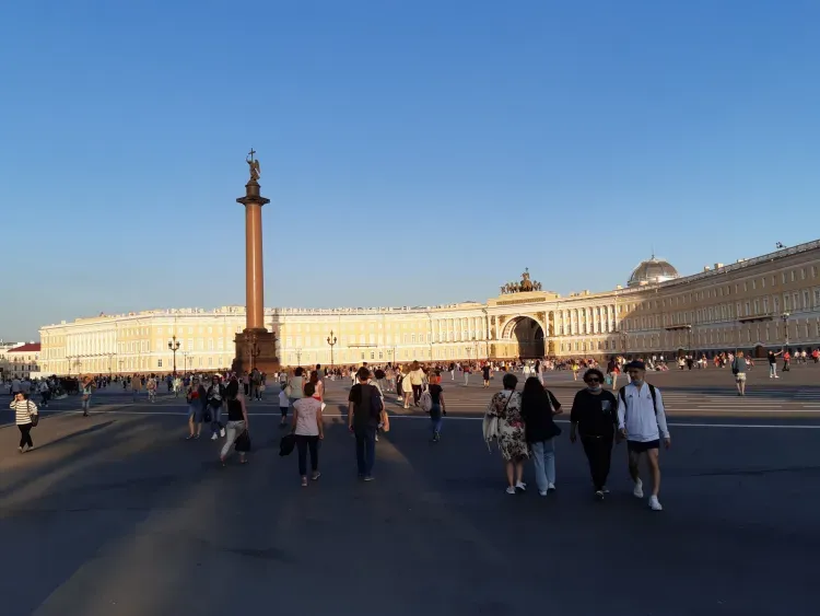 В Петербургском экономическом форуме участвует делегация под руководством Василия Орлова