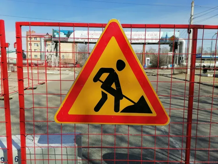 В Благовещенске изменили схему движения автобусов из-за закрытия участка улицы Ленина