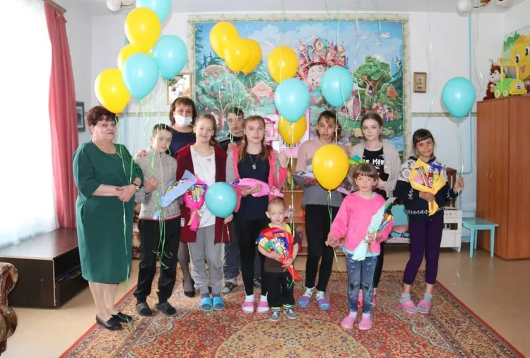 Творческие мастер-классы устроили для детей в Сковородине в праздничный день