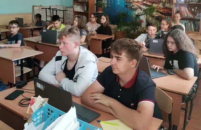 В Магдагачах для детей в пришкольном лагере устроили "КвантоЛето"