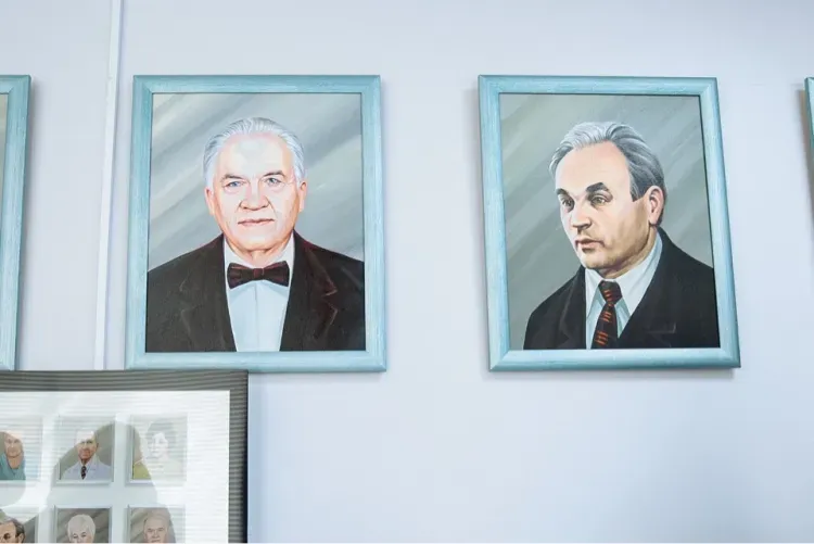 Медиков с профессиональным праздником поздравили первые лица области