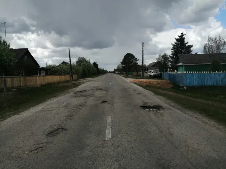 Участки региональных дорог отремонтируют в двух селах Шимановского района