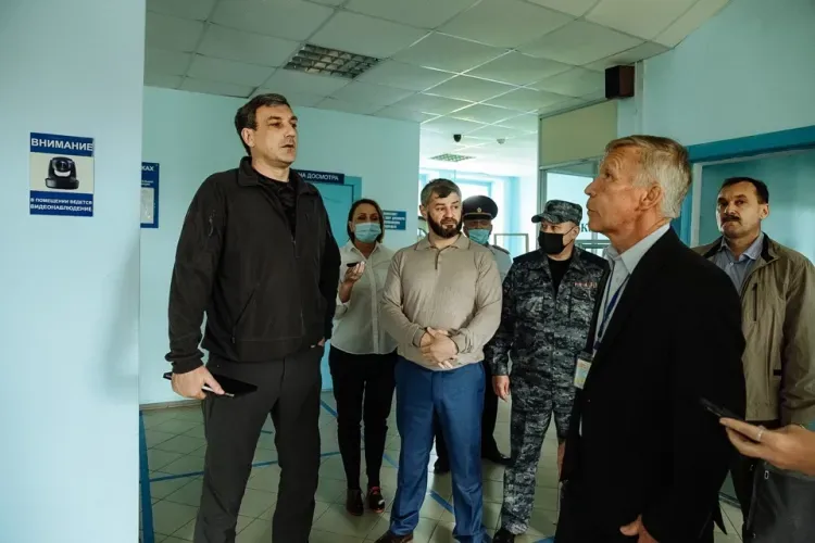 Пассажиры в аэропорту Экимчана подтвердили Василию Орлову удобность рейса до Благовещенска