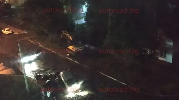 Автомобиль упал в перекоп на перекрестке в Благовещенске