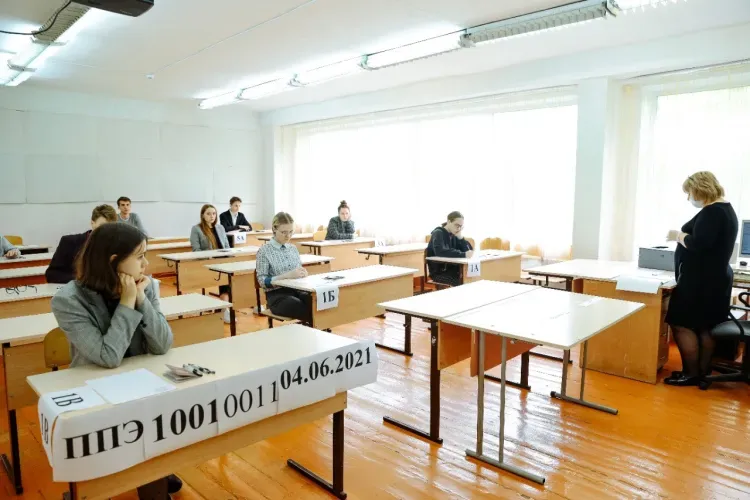 Василий Орлов назвал количество выпускников, набравших 100 баллов на ЕГЭ