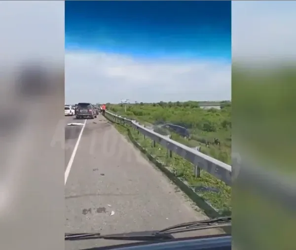 В ДТП на подъезде к Благовещенску пострадали семь человек