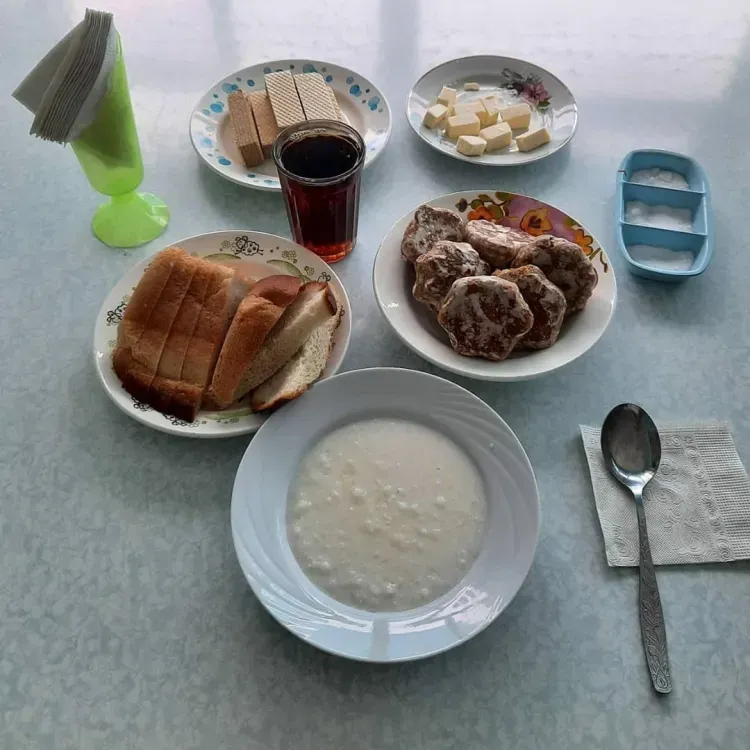 Меню для пострадавших от паводка показали в ПВР Чигирей