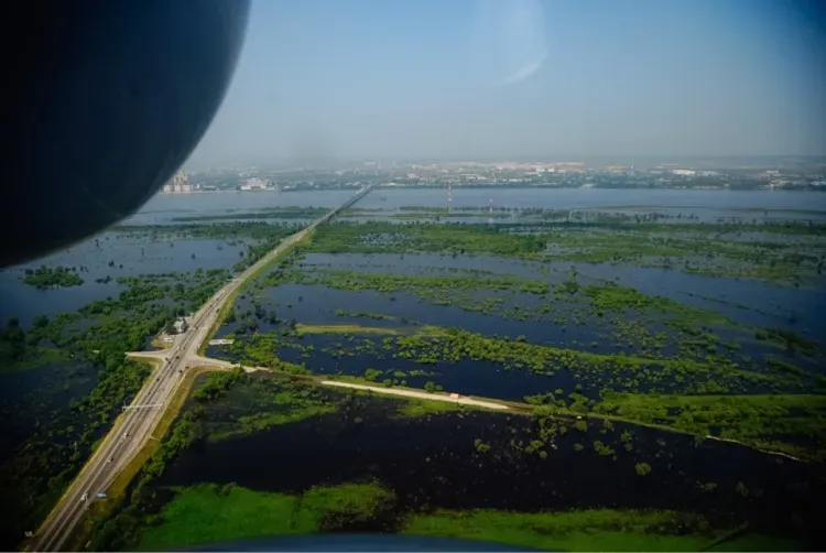 Губернатор и замминистра МЧС оценили готовность Константиновского района к пику паводка