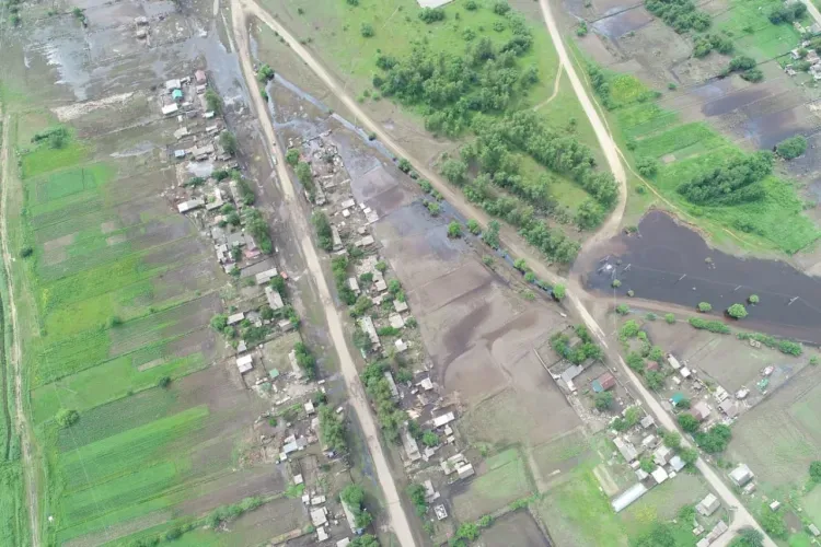 Вода после наводнения в Приамурье освободила еще 32 дома