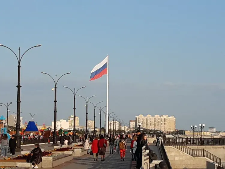 На уход за самым высоким флагштоком Дальнего Востока готовы потратить 800 тысяч рублей