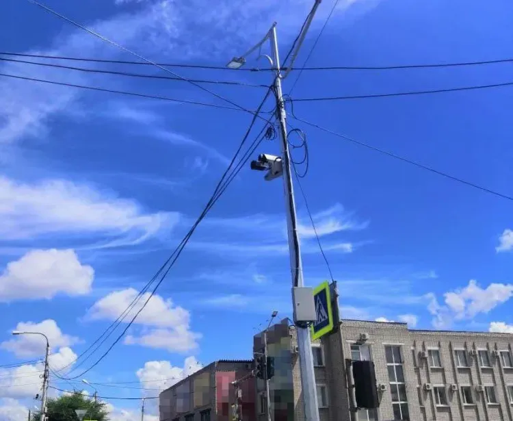 Камеры фиксации нарушений установили в районе благовещенского ТЦ "Флагман"