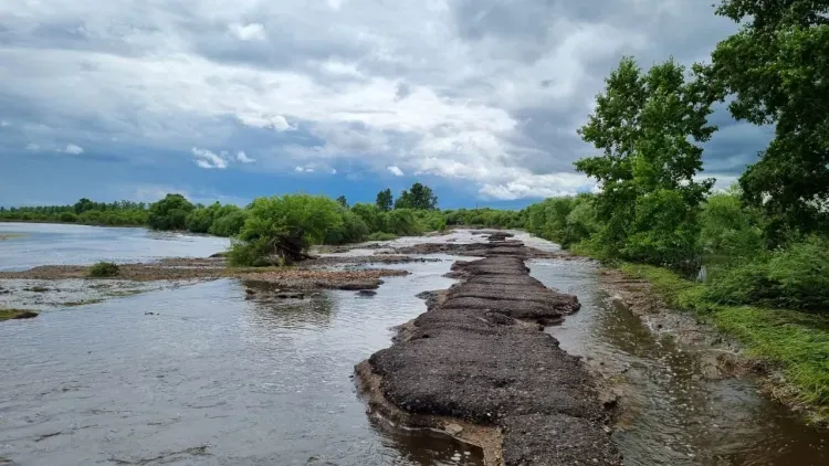 Василий Орлов назвал сумму ущерба, причиненного дорогам паводком