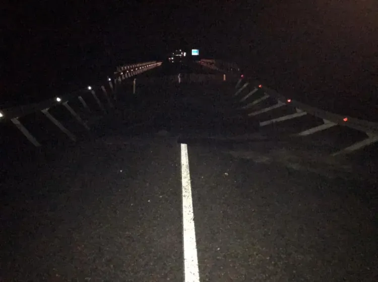 Движение транспорта остановили на опорной трассе Приамурья