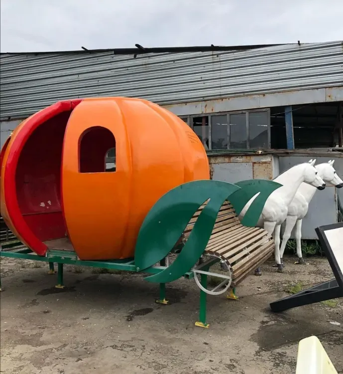 Вандалы снова разгромили лошадей на набережной Благовещенска