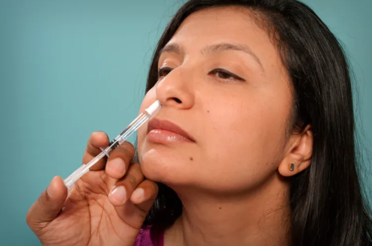 Привитый вакциной от коронавируса в виде капель для носа рассказал об ощущениях