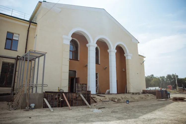 Василий Орлов назвал Дворец культуры железнодорожников украшением Свободного