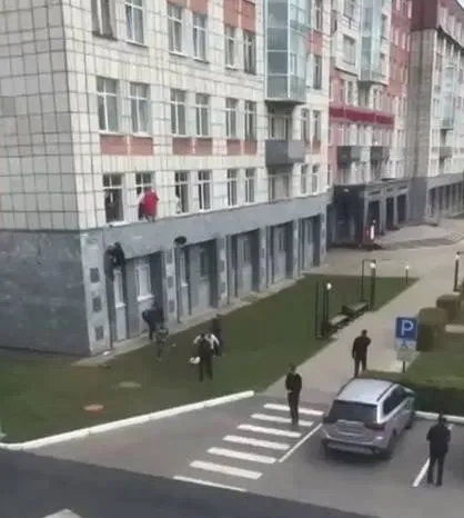 Стрелявший в университете Перми оружием владел законно