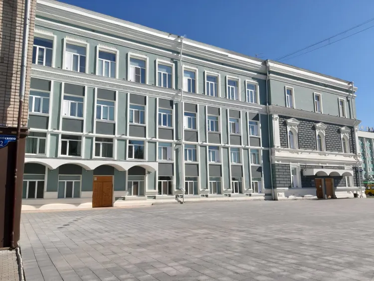 Бывший депутат Благовещенской гордумы Оксана Чупрова одержала победу на новых выборах