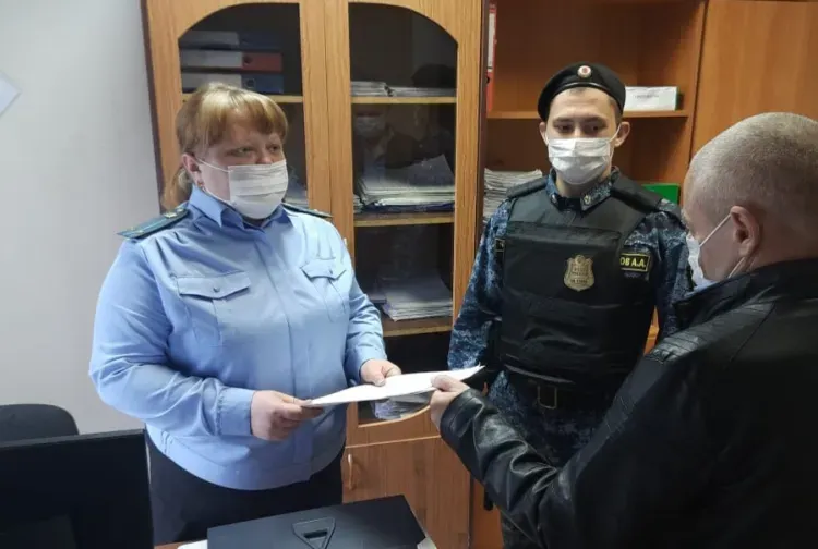 Предприниматель погасил 11 миллионов рублей долга ради выезда за границу