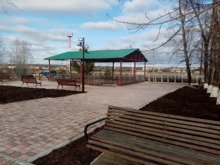 Парк аттракционов для детей воссоздали в Шимановске 