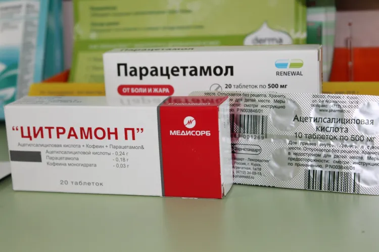 Лекарства от коронавируса, гриппа и простуды могут оказаться в дефиците в российских аптеках