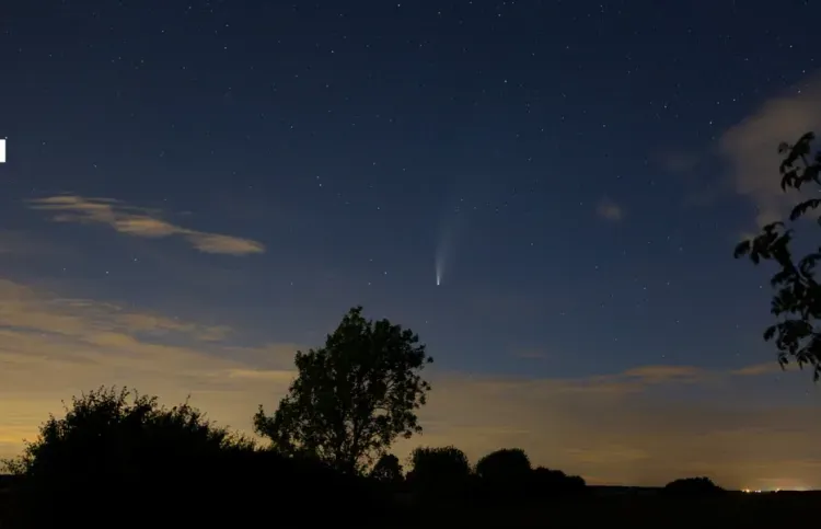 Самая яркая комета года приблизится к Земле 12 декабря