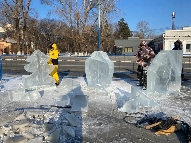 Ледовые фигуры в Белогорске создадут специалисты из Хабаровска