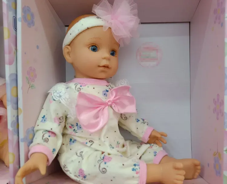 Кукол из разных уголков России собрали для амурской выставки