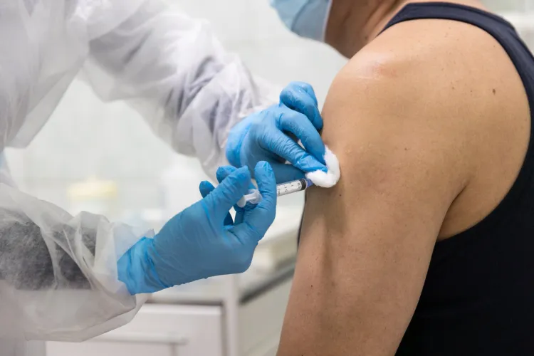 Более 86% сотрудников ЗабЖД вакцинированы от COVID-19