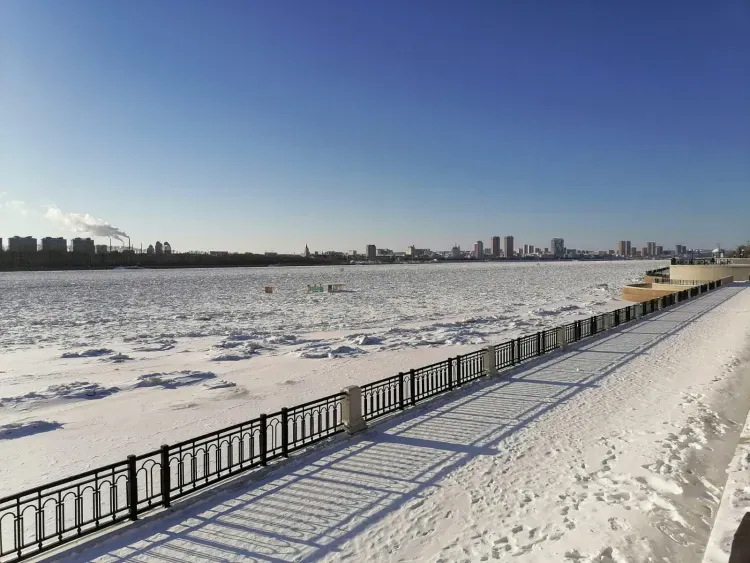 На территории Амурской области 2 февраля без осадков, ночью и утром морозный туман