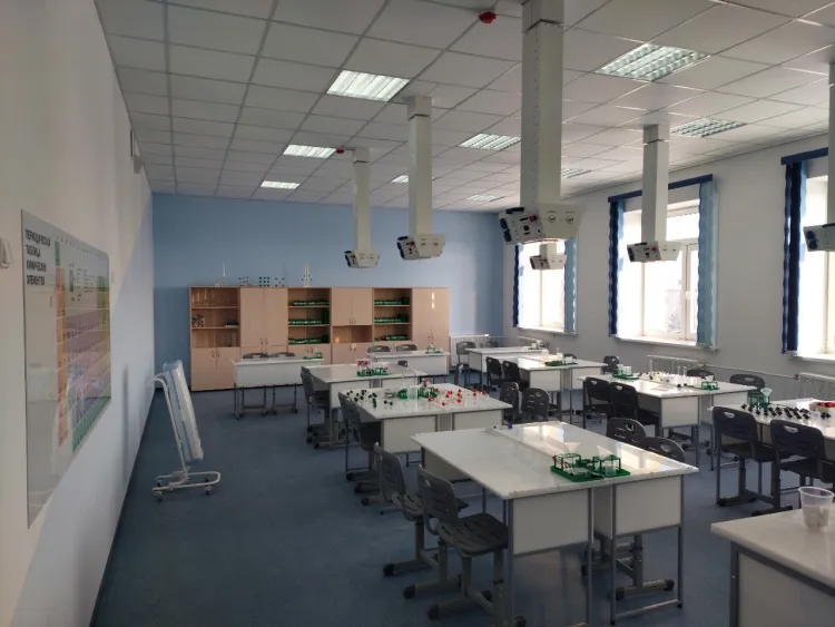 Уроки с уникальным оборудованием провели в новой школе Свободного 