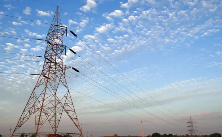 Украина полностью отключилась от энергосистем России и Белоруссии