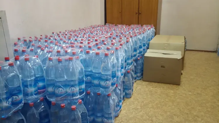 Железнодорожники на станции Свободный организовали сбор 2 тонн гумпомощи для жителей ДНР и ЛНР