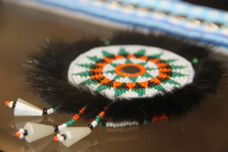 Куклы народов Севера и скульптуры из бивня мамонта показали амурчанам (фото)