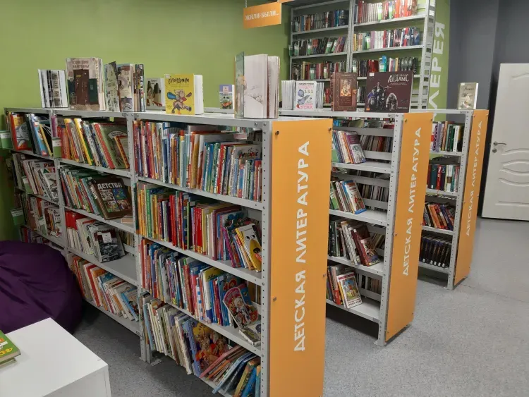 Читайте, любите, листайте странички в Международный день детской книги