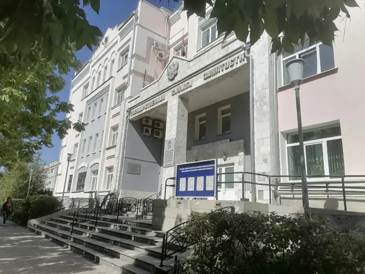Подрабатывать летом планирует каждый шестой подросток