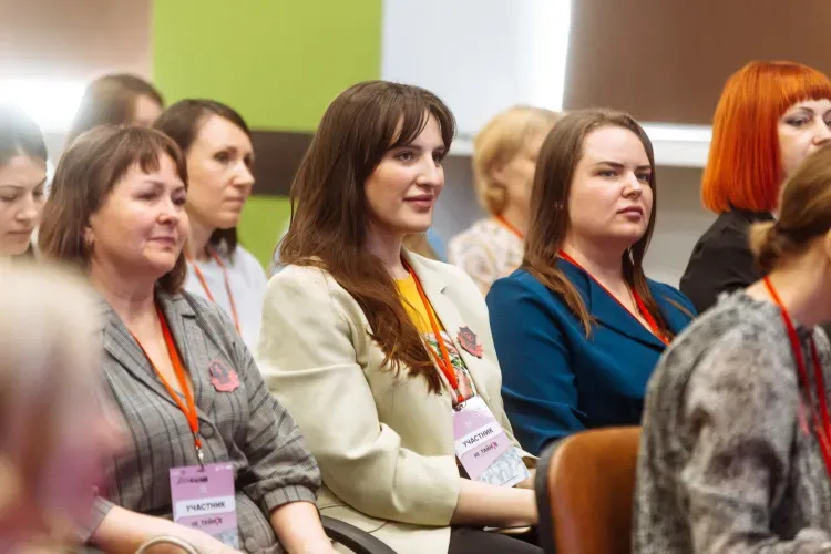 Правила успешного бизнеса узнали амурчанки на форуме в Благовещенске