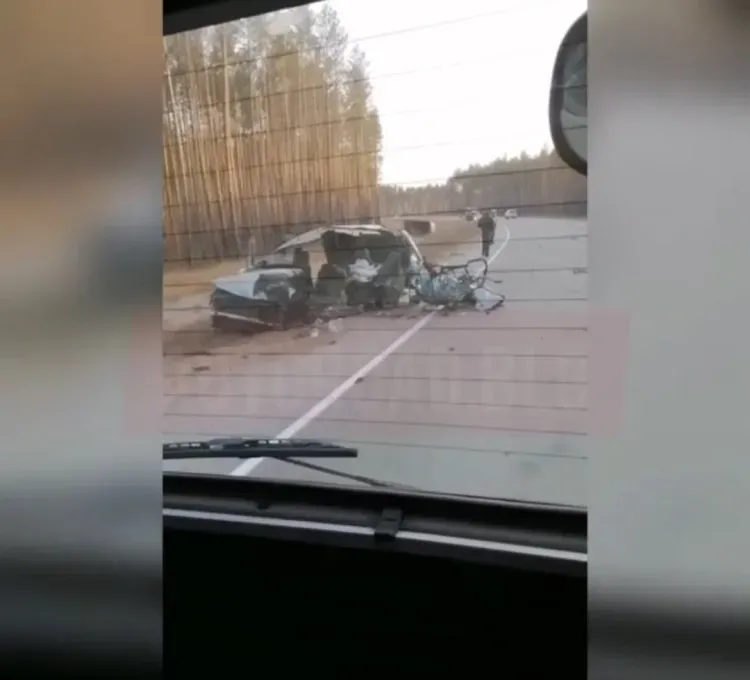 Спасатели работали на месте жесткого ДТП на трассе Благовещенск - Свободный