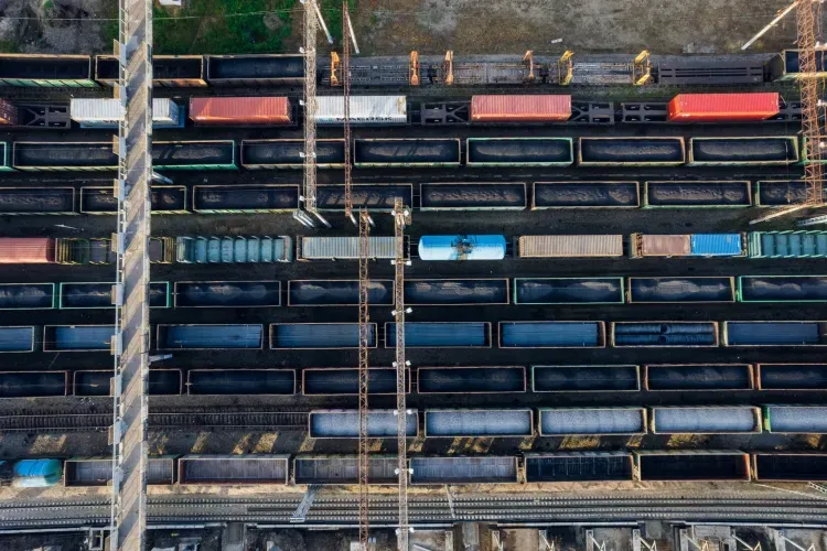 Свыше 1,5 млн тонн грузов погружено на ЗабЖД в апреле 2022 года