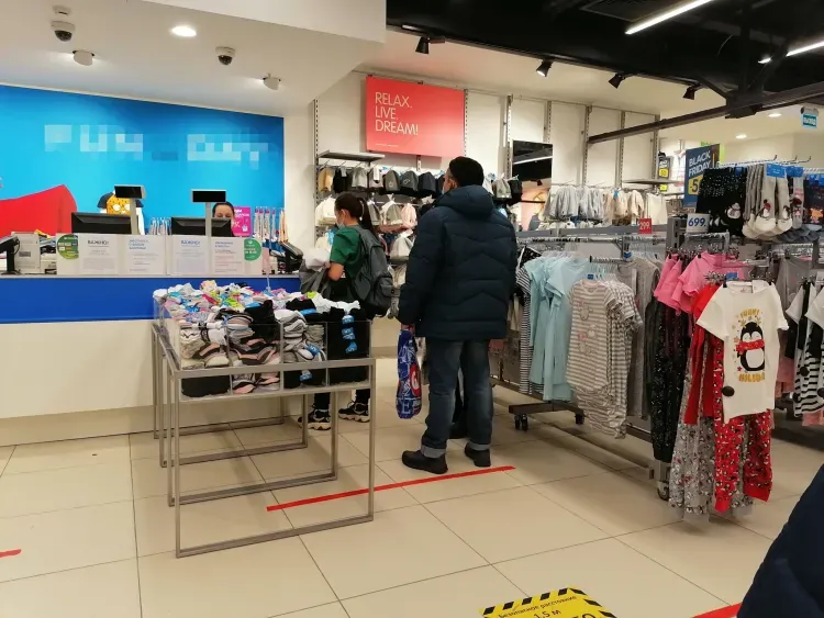 Отечественными брендами одежды стали чаще интересоваться россияне в интернете