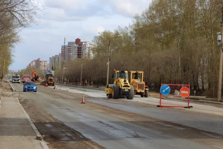 Недостатки при ремонтах дорог выявляют в Благовещенске на субботних осмотрах